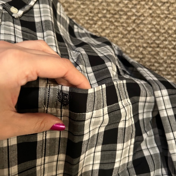 Black & White Plaid Shirt - Picture 7 of 11
